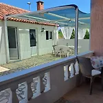 House Piacun 4*