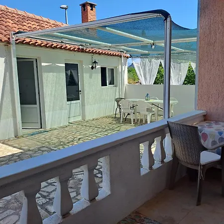 House Piacun 4*