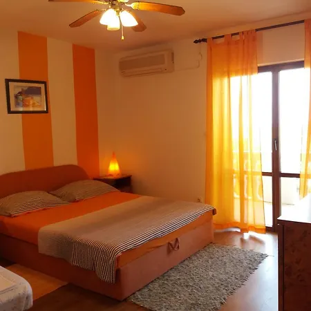 Guest house Piacun Sucuraj