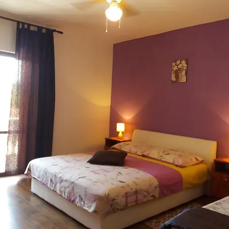 Piacun Guest house Sucuraj