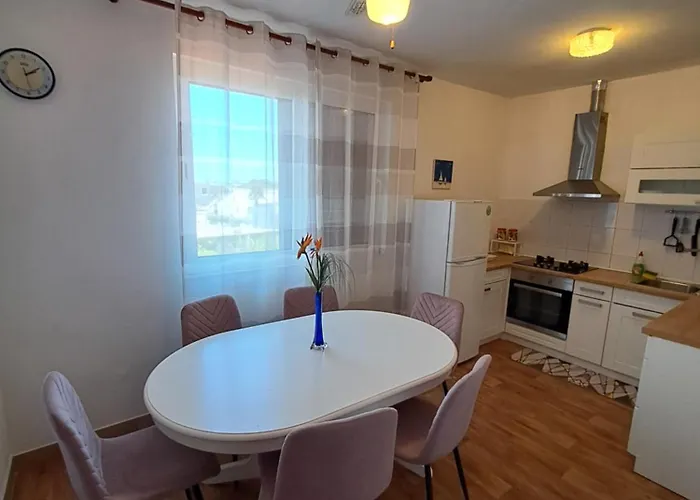 Гостевой дом House Piacun Сучурай