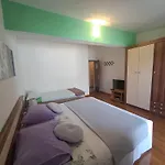 House Piacun 4* Sućuraj