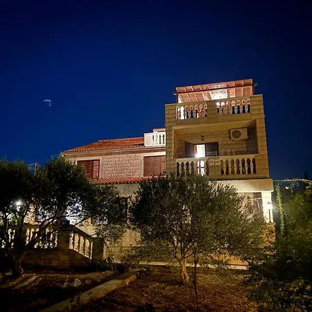 Vendégház Piacun Sućuraj