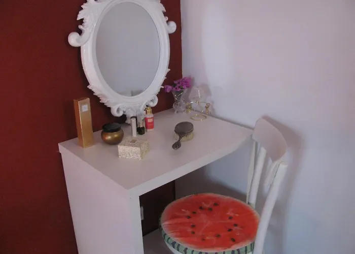 House Piacun בית הארחה 4*