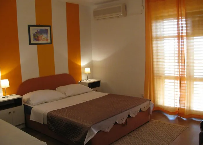 House Piacun 4*
